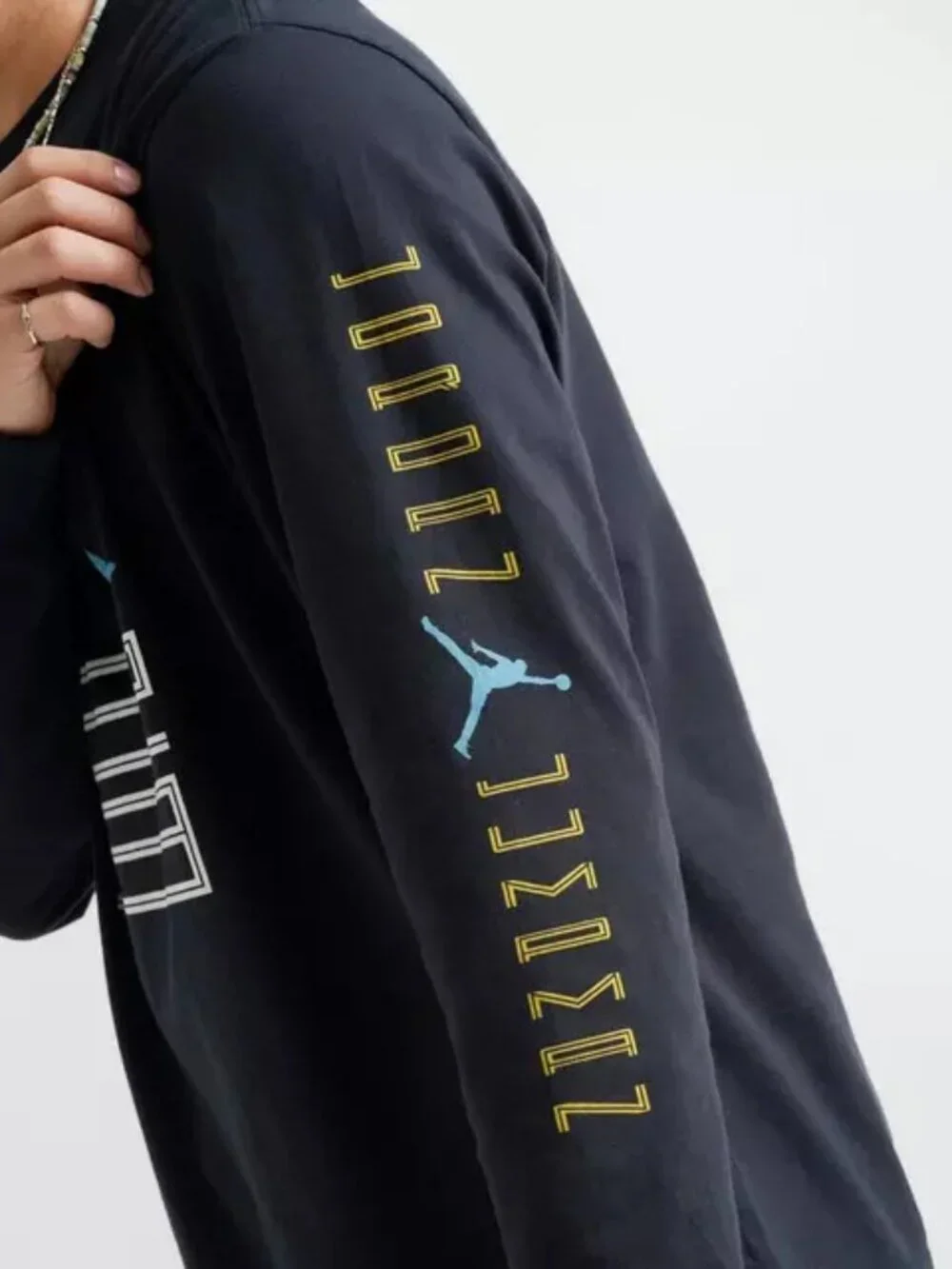 Men's Jordan Brooklyn AJ11 Jumpman Long-Sleeve T-Shirt Tee - Black IM6507-010